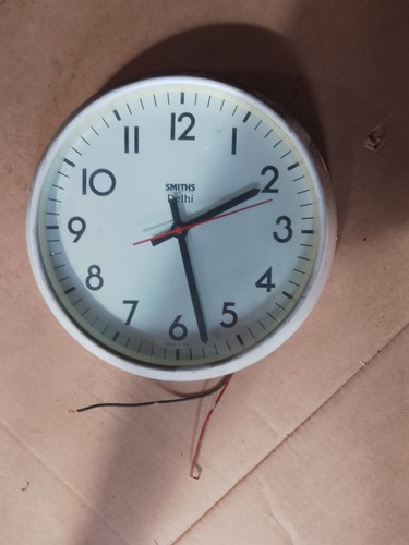Smiths electric wall clock - smiths,