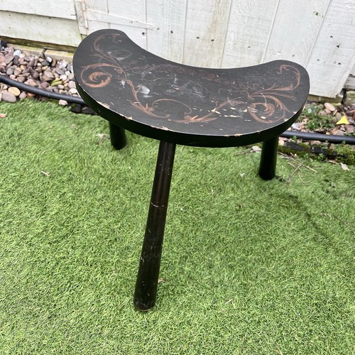 Vintage legged stool with - 3,