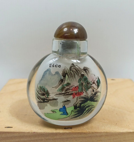 Snuff bottle original box - snuff, in