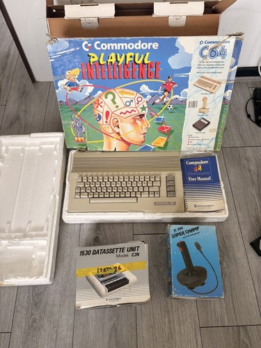 Commodore c64 computer - 64,