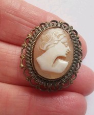 Vintage Gold Tone Cameo Brooch