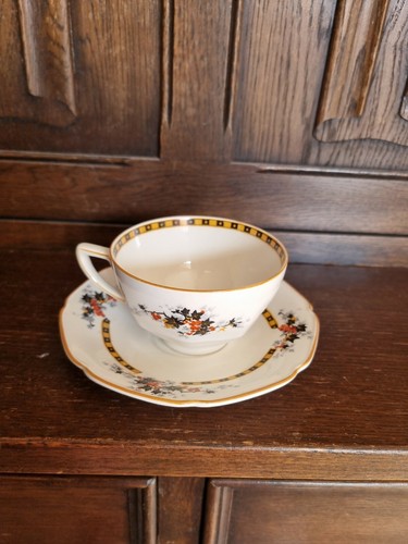 Vintage 1927 crown ducal ware - vintage,