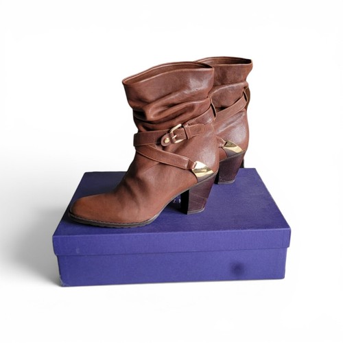 Stuart weitzman brown - weitzman,