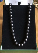 Vintage Jewellery Black Glass