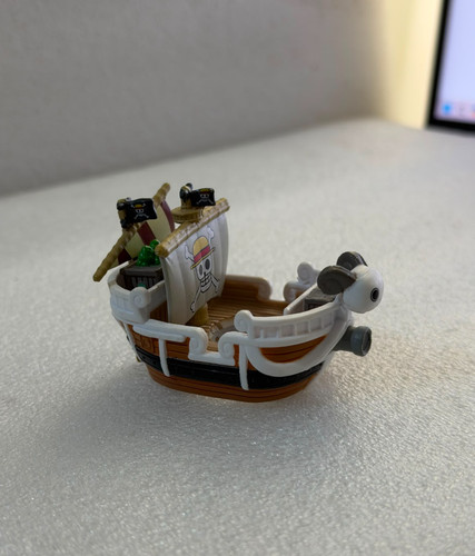 One piece going merry - merry, pirate