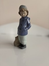 Porcelain figurine- Nao by