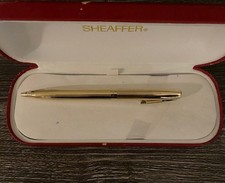 Vintage Sheaffer Targa 1009