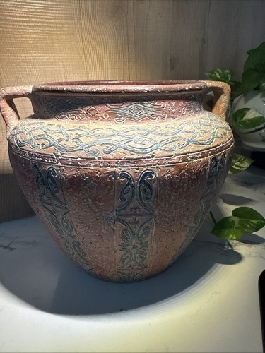 Rustic terracotta urn - terracotta,