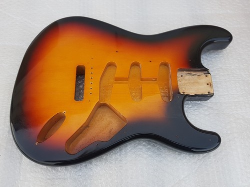 1984 squier fender - squier,