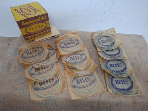 Nos 4cyl pistons ring - pistons,