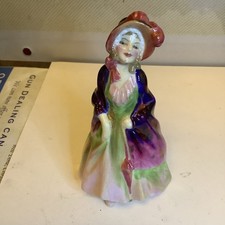 ROYAL DOULTON PAISLEY SHAWL M4 MINIATURE DATED 1934 REG. NO. 753120