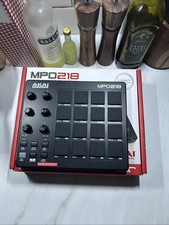 Akai Professional MPD218 USB