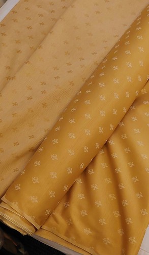 Upholstery fabric fleur lys - upholstery, fleur-de-lys