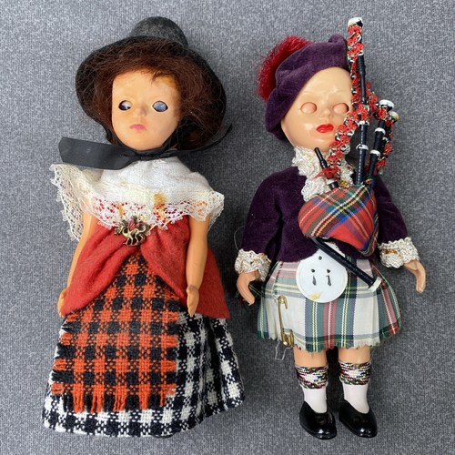 Vintage scottish welsh - welsh, dolls