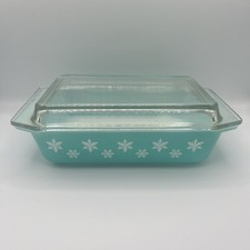 Vintage Pyrex Snowflake
