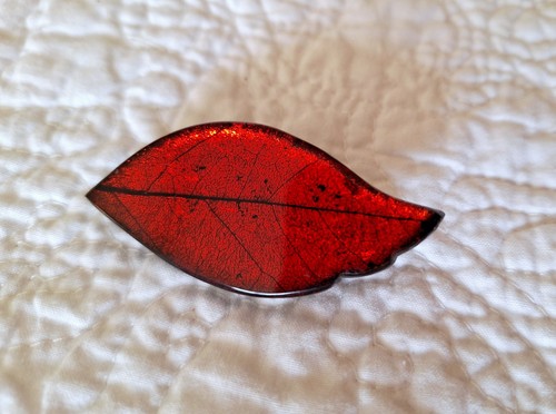 Red autumn leaf resin - red, brooch