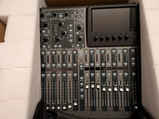 Behringer X 32 Compact mixing