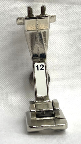 Bernina bulky overlock foot - bernina,