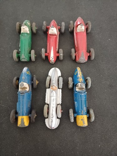 Dinky toys racing cars nos - racing,