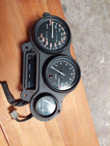 Yamaha fzr 400 clock - 400,
