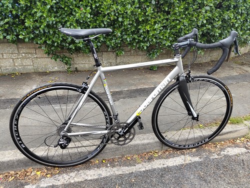 Boardman team road bike medium - boardman,