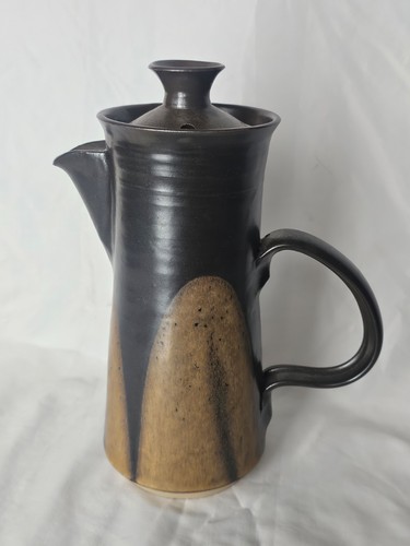 Stunning elegant stoneware