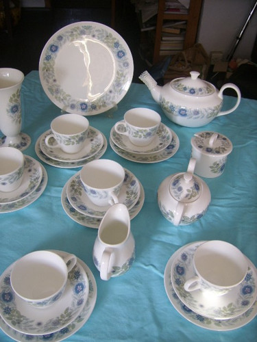 Wedgwood clementine bone - bone, china