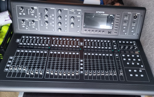 Midas m32 live channel - m32, 32-channel