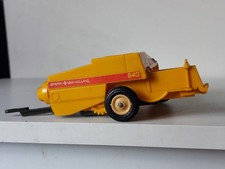 BRITAINS FARM NEW HOLLAND