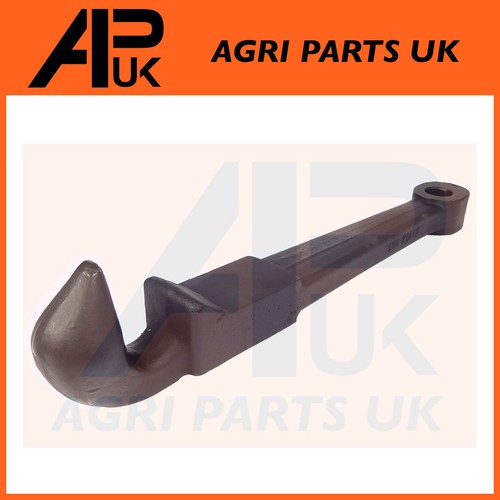 Pick hitch hook for massey - pick,