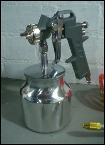 Spray gun air body shop - gun,