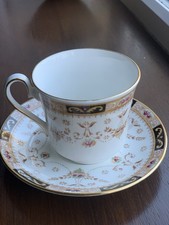 Elizabethan Fine Bone China - Olde England - Tea Cup and Saucer