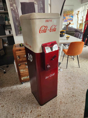 Coca cola bar furniture - 2,