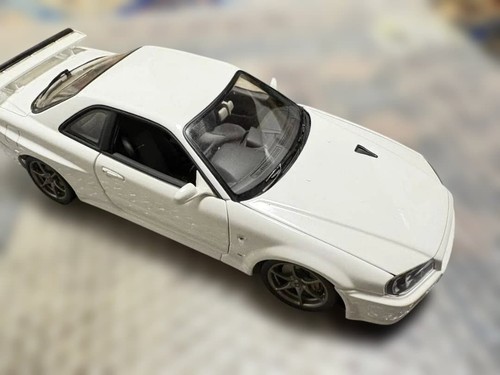 Autoart millennium nissan - millennium,