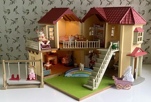 Sylvanian families beechwood - sylvanian,