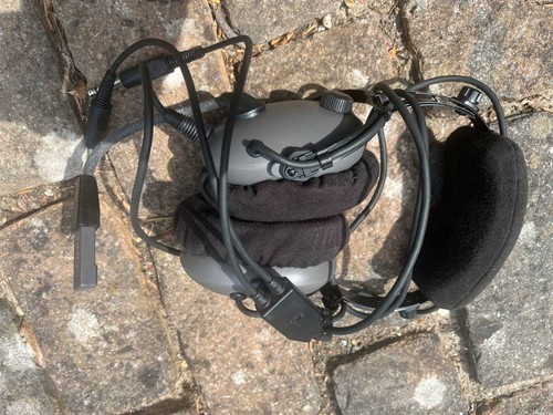 Pilot aviation headset - aviation, pa-9