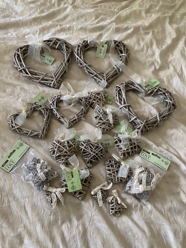 Bnwt hobbycraft wicker heart - bnwt,