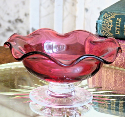 Cranberry glass bowl bon - glass,