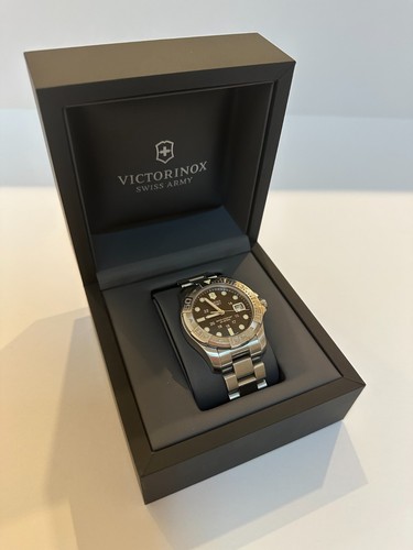 Victorinox swiss army - swiss,
