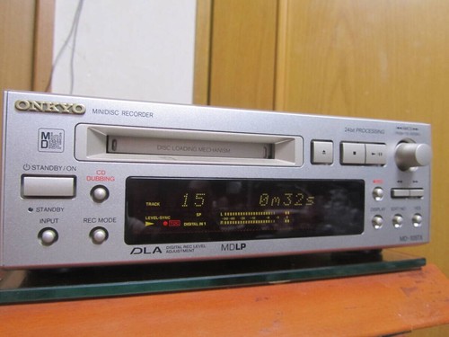 Onkyo mini disc recorder - md,