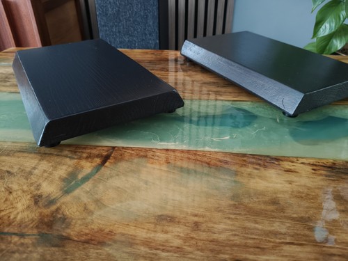 Low profile speaker stands - speaker,