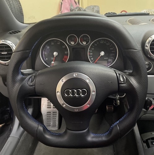 Flat bottom steering - flat,
