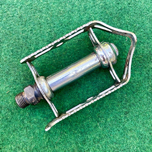 Vintage bicycle raleigh - bicycle,