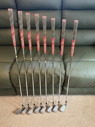 Titleist dci 762 pw irons - titleist,