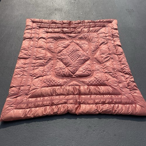 Vintage pink satin eiderdown - pink,