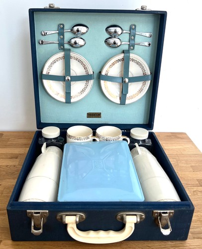Vintage brexton picnic set for - vintage,