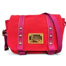 Louis Vuitton Rare Excellent