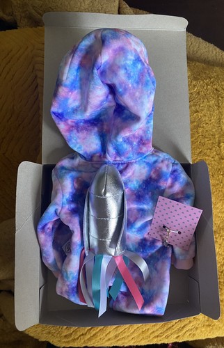 Design friend outfit - outfit, boxed