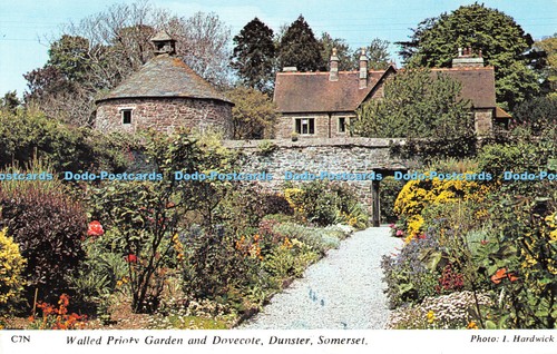 R525622 c7n walled priory - walled,