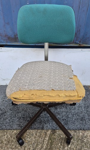 Vintage swivel chair height - vintage,
